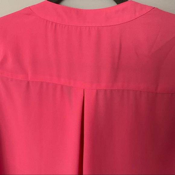 Pink V neck sleeveless blouse - Picture 4 of 6